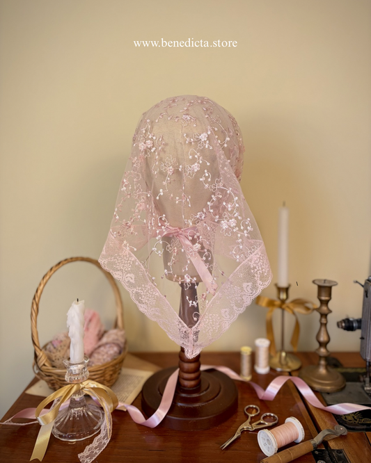 Pañoleta Gratia Rosarum