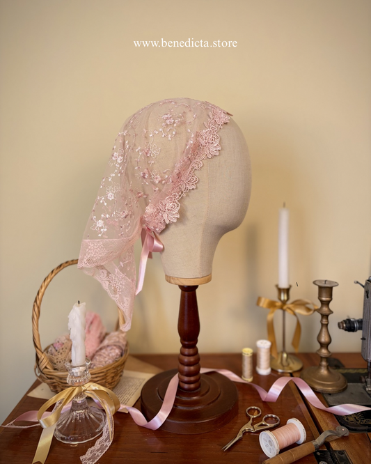 Pañoleta Gratia Rosarum