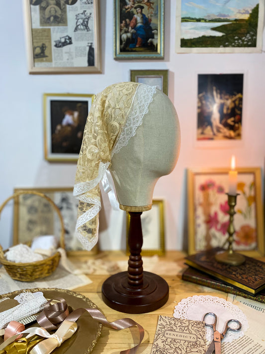 Pañoleta Humilitas Aurea