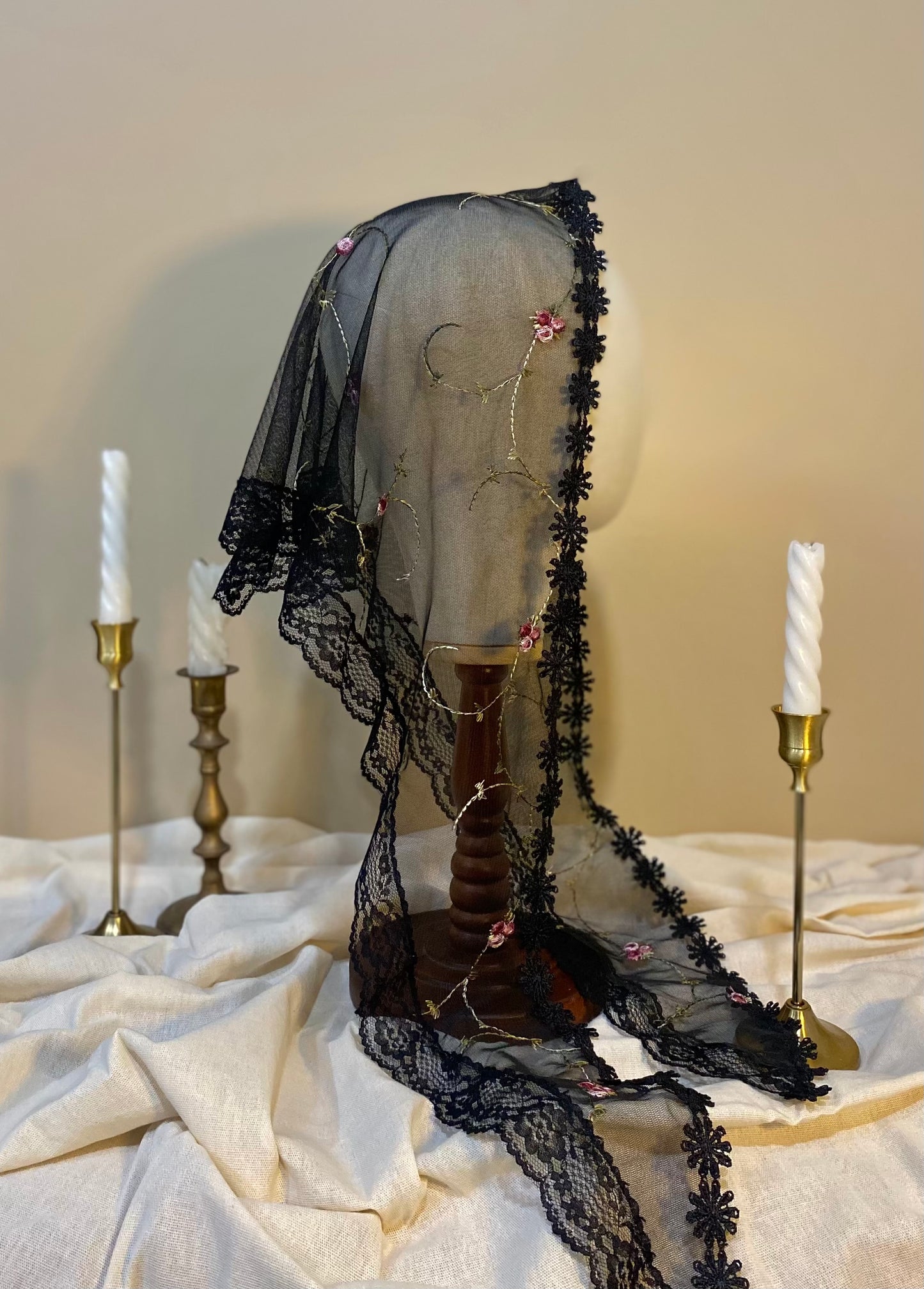 Velo Rosas de la Cruz