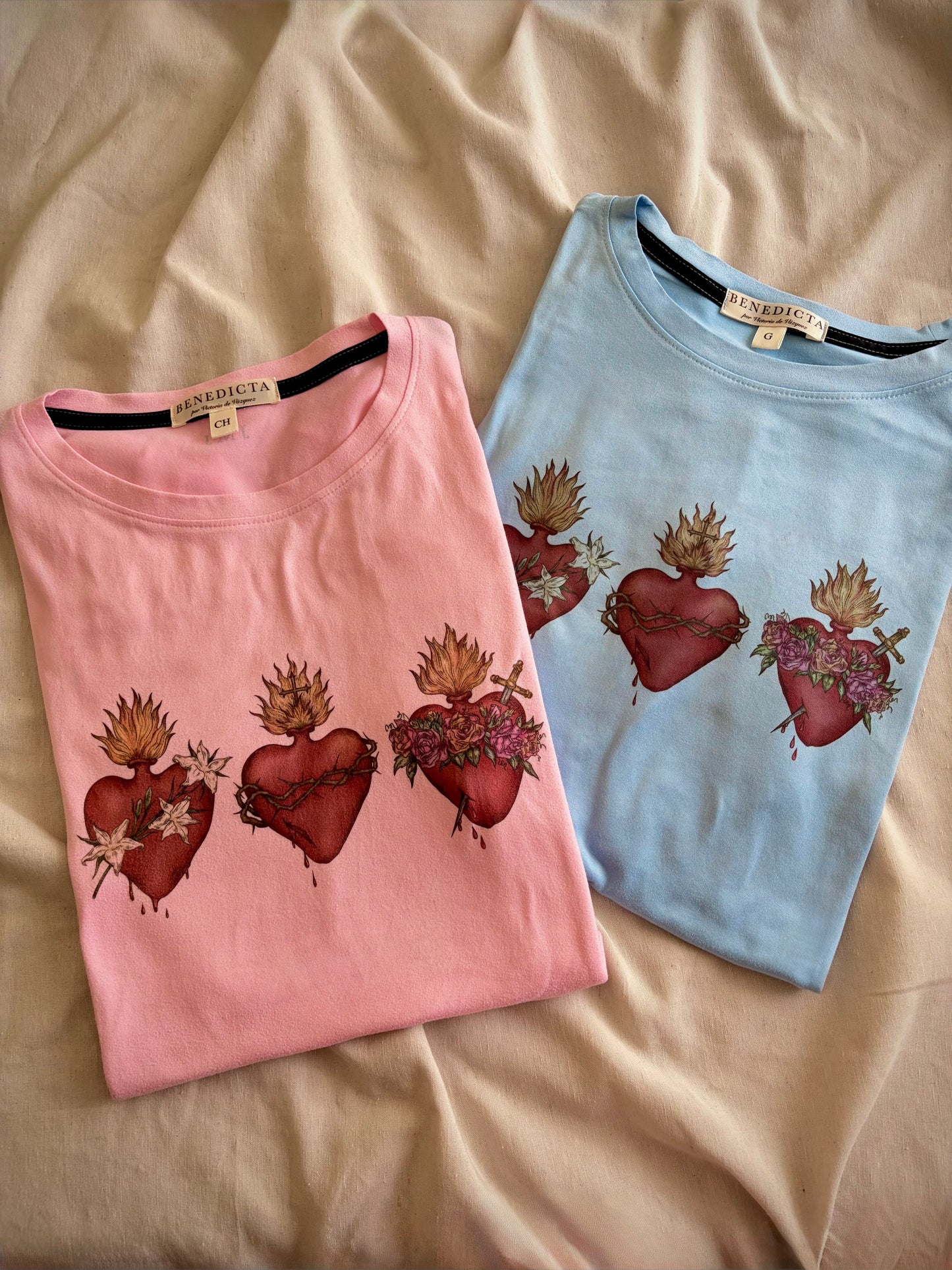 Playera Unisex Tres Sagrados Corazones